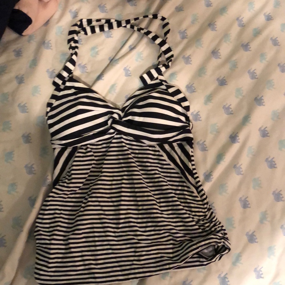 Bathing suit
